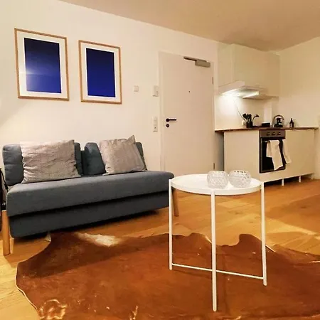 Charmantes - Fuer 2-4 Personen - Modern, Ruhig, Parkplatz Апартаменты Пассау